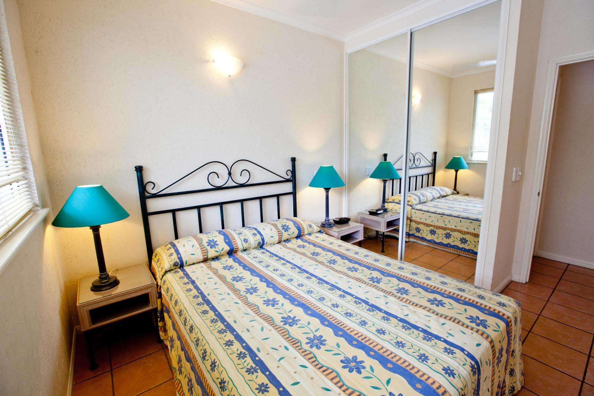 Seascape Holidays - Tropic Sands Порт Дъглас Екстериор снимка
