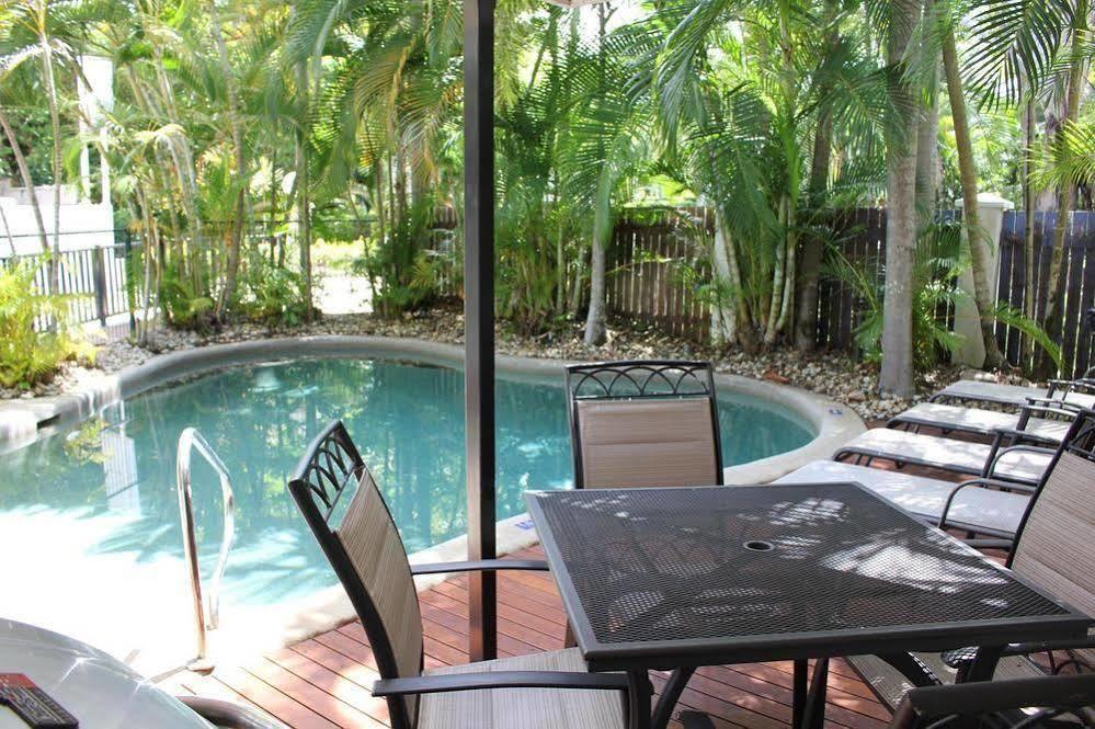 Seascape Holidays - Tropic Sands Порт Дъглас Екстериор снимка